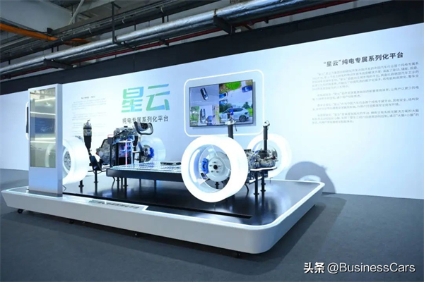 上汽牵手华为，为中国汽车市场打造美好灵魂与梦想