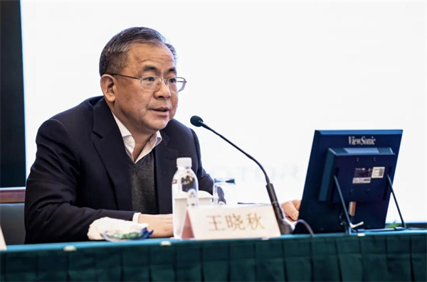 上汽转型进击：自主握指为拳，合资以变应变