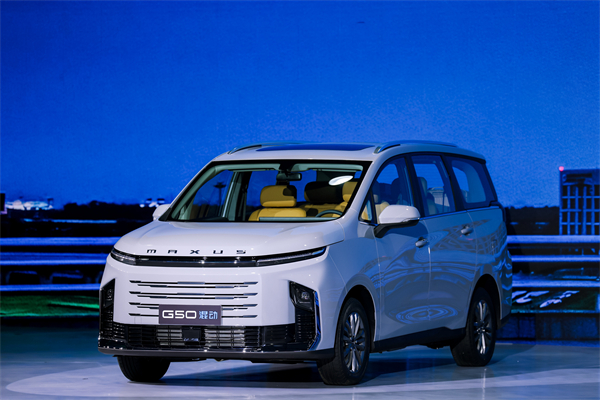 大空间、更省钱、长续航，“国民家用MPV”上汽大通G50混动MPV开启预售，满足家庭用车、旅游出行等全需求！