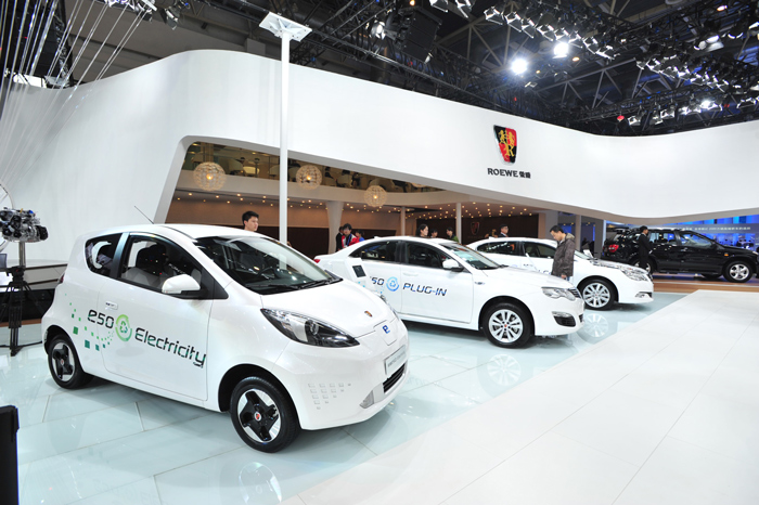 更时尚、更科技、更实用 “新一代跨领域专业SUV”荣威W5 Urban Concept全球首发